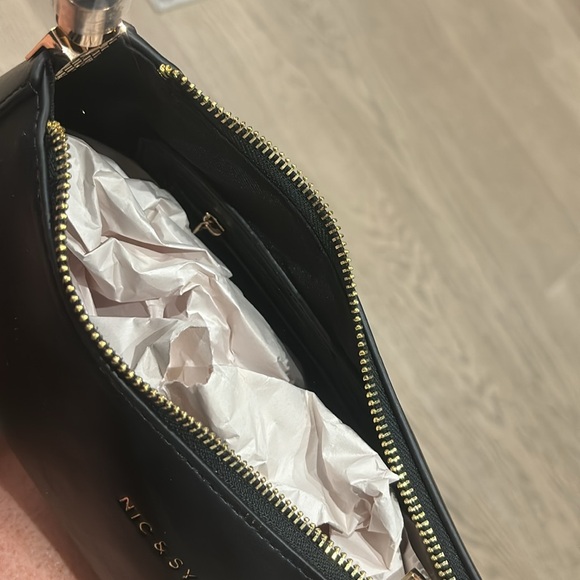 Nic&Syd new with tags black purse and dust bag - Picture 5 of 8